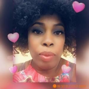 Meet your Posher, Nadine